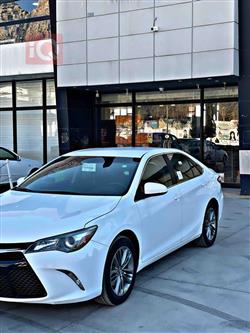 تۆیۆتا کامری